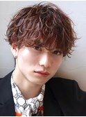 波巻きマッシュパーマ刈り上げツーブロック韓国ウルフ