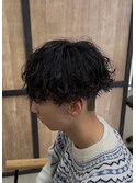 刈り上げツーブロック波巻きスパイラルパーマメンズマッシュ