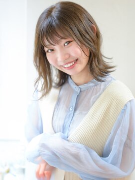 ムクヘアー(muk hair) くびれ外ハネボブ×スモーキーアッシュブラウン