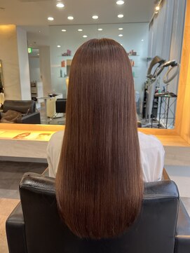 アージェガーデン(AGEE GARDEN) 透明感抜群ブラウンベージュ