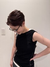 アンバー(AMBER) 刈り上げショートスタイル