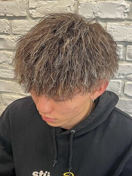 ビーテックバイゼン スライ(B TECH by Zen sly) ツイストハイライトメッシュ