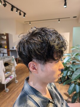 トコトワ(tocotowa) クセを活かしたショートスタイル