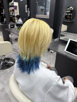 ホワイト 梅田(white) 【メンズ】ホワイトブロンド×裾ブルーカラー>