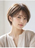 小顔見え×耳掛けショートボブ