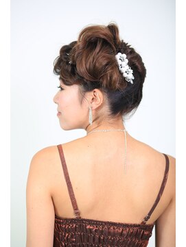 ソーホー ニューヨーク シズオカ(SOHO newyork SHIZUOKA) 編み込みイベントアップ