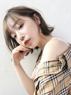 アイティー バイ アルバム 中野店(IT by ALBUM) 外ハネボブ_くびれミディイヤリングカラー_48314