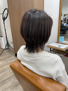 ルチナ 秦野(Lucina) ウルフ/レイヤースタイル/春カラー