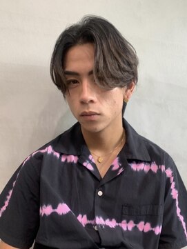 キングオブヘアバイノイズアンドフィフス 京都駅前店(KING of hair by NOISM&fifth) ニュアンスパーマセンターパートコンマヘアツーブロック