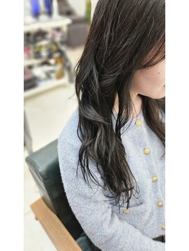 ネクサス NEXUS ゆるふわ巻き髪