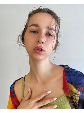 セーヌアワー(CEINE OUR) フレーミングカット／レイヤーカット/ブリーチ/20代/30代