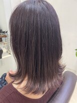 スリーヘアーデザインズ(Three Hair Designs) 秋冬おすすめピンクベージュ