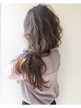 ムク 横浜店(muku) インナーカラーケアブリーチイヤリングカラーハイライトレイヤー