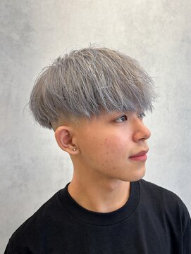 ルースト 西院店(ROOST) マッシュ×ホワイトシルバー