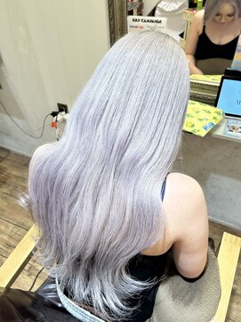ヘアリゾートユア 新大久保店(hair resort YuA) ホワイトブリーチ【新大久保　新宿】