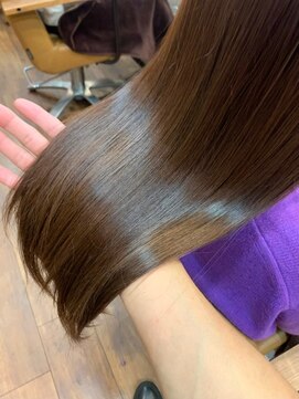 フィガロ ミリー 北生駒店(Figaro Mily) 髪質改善×水素カラー5/7ホワイトグレージュミニウルフ