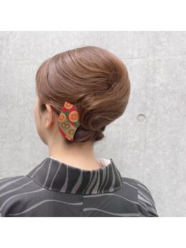 夢京都 高台寺店 【和装向き】王道“夜会巻”スタイル