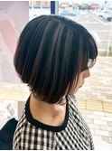 ショート×白髪ぼかしハイライト