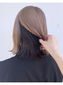 カリーナコークス 原宿 渋谷(Carina COKETH) ブリーチ1回のデザインカラー