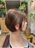 耳掛けショートボブ