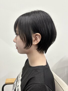 ルアン 上通り(ruen) 横顔美人　大人ショートヘア　ruen 熊本　田口紗羅