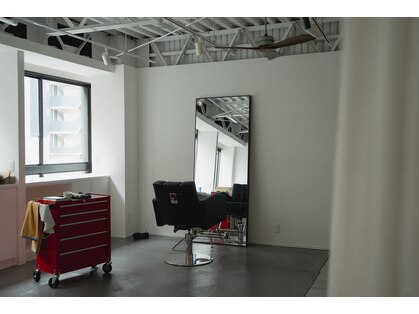 カーテル(KARTEL)の写真