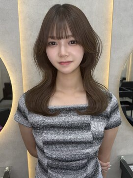 ルノン シェリー(LUNON cheliy) 黒髪クラゲヘアーオリーブグレー小顔ココアベージュ