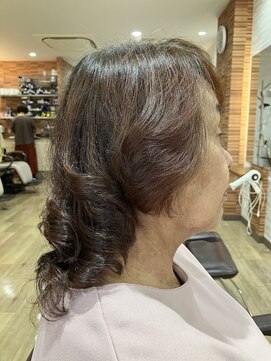 アートイン セミロングウルフレイヤー