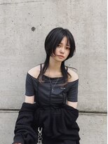 スリーアン(THREE ann.) 暗髪ウルフレイヤー20代30代