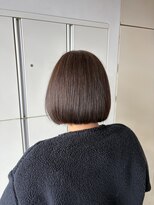 ディシェーレローブ(die Schere Lob)&nbsp;アッシュブラウンで白髪ぼかしカラー