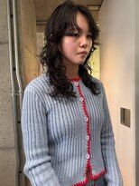 ニーム 栄(nimes)&nbsp;yosuke 前髪無しロングレイヤーウルフパーマ
