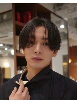 オーパスバイアンブルリュクス 池袋(Opus by ambleluxe) メンズカット/センターパート/ニュアンスパーマ