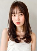 シースルーバングこなれヘアナチュラルカールピンクベージュ