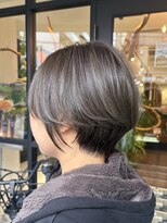 アイフィール アヴェダ 瑞江店(i feel AVEDA)&nbsp;オリーブアッシュ　丸みショート