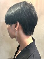 ディスイズバーバーサード(THIS IS BARBER 3rd) ツーブロック マッシュ 黒髪 メンズショート 眉毛カット