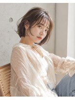 ファムバイアヴァンス(Femme by AVANCE.)&nbsp;大人可愛い丸みショートボブ