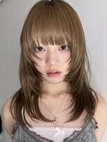 ウィットサークル(wit circle)&nbsp;ベージュカラーにレイヤーカット