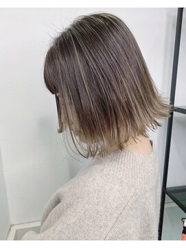 ジゼル(GiseL) 【GiseL】ボブ×バレイヤージュ/ダブルカラー/ブリーチ/ミニボブ