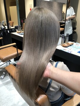 アリーズ(ALLYS) グレージュカラー @rrchimu