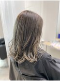 グレージュ