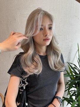 ルル 表参道(lulu.) ロングレイヤー 小顔カット カーテンバング 韓国ヘア 【Riku】