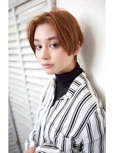 前髪長めショートレイヤー