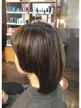 トリニティプラス アヴェダ(TRINITY+ AVEDA) 個性派のマッシュウルフ