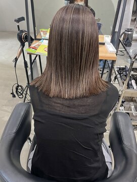 モノトーン(MONOTONE) ナチュラルハイライト