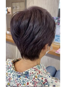 ヴィサージュクルー(VISAGE crew) 軽やかなショートデザイン！