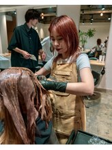 カラー施術風景大宮/韓国/髪質改善・インナーカラー・ダブルカラー・ブリーチ・学割U24/メンズ/パーマ