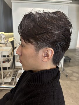 ルーム プロデュースドバイ アミカ(Room produced by Amica) ニュアンスパーマ/センターパート