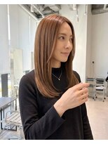 ハーツオオサカ(HE:ARTS OSAKA)&nbsp;抜け感まとまる大人のレイヤーロング