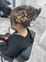 ザイン(Sein) 高めお団子ヘア