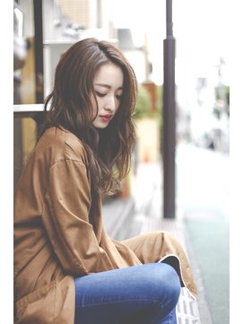 チョビー(Chobii) [chobii]表参道.青山☆小顔カット☆グレージュ0079☆Yuki